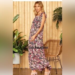 NWT Emily Wonder Boutique black paisley ruffle dress with tie shoulder straps.